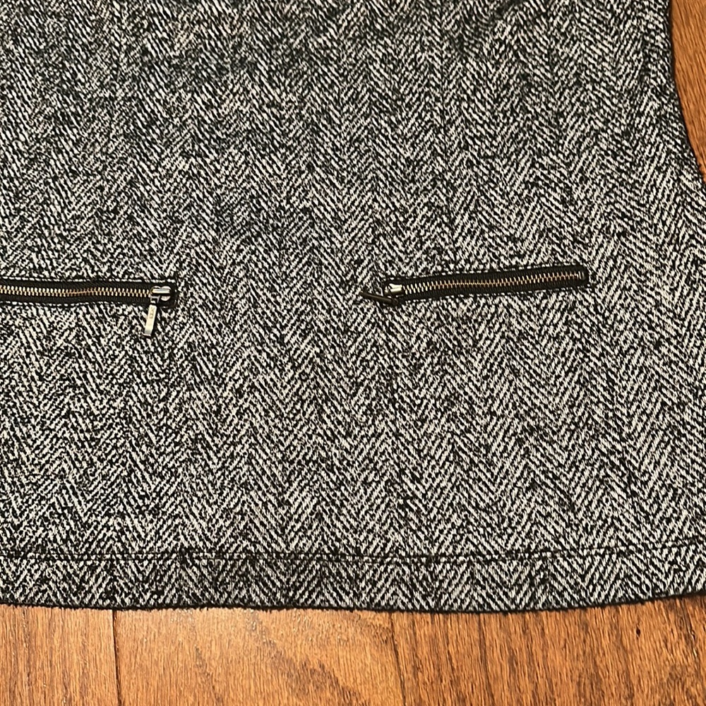 CABI CeCe Sleeveless Black Tweed Herringbone blouse shell - Picture 4 of 6